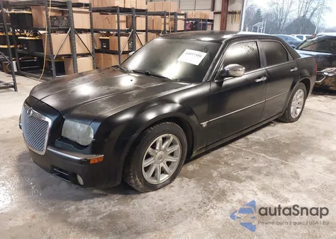 2005 Chrysler 300C from USA, damaged, VIN 2C3JA63H25H579697